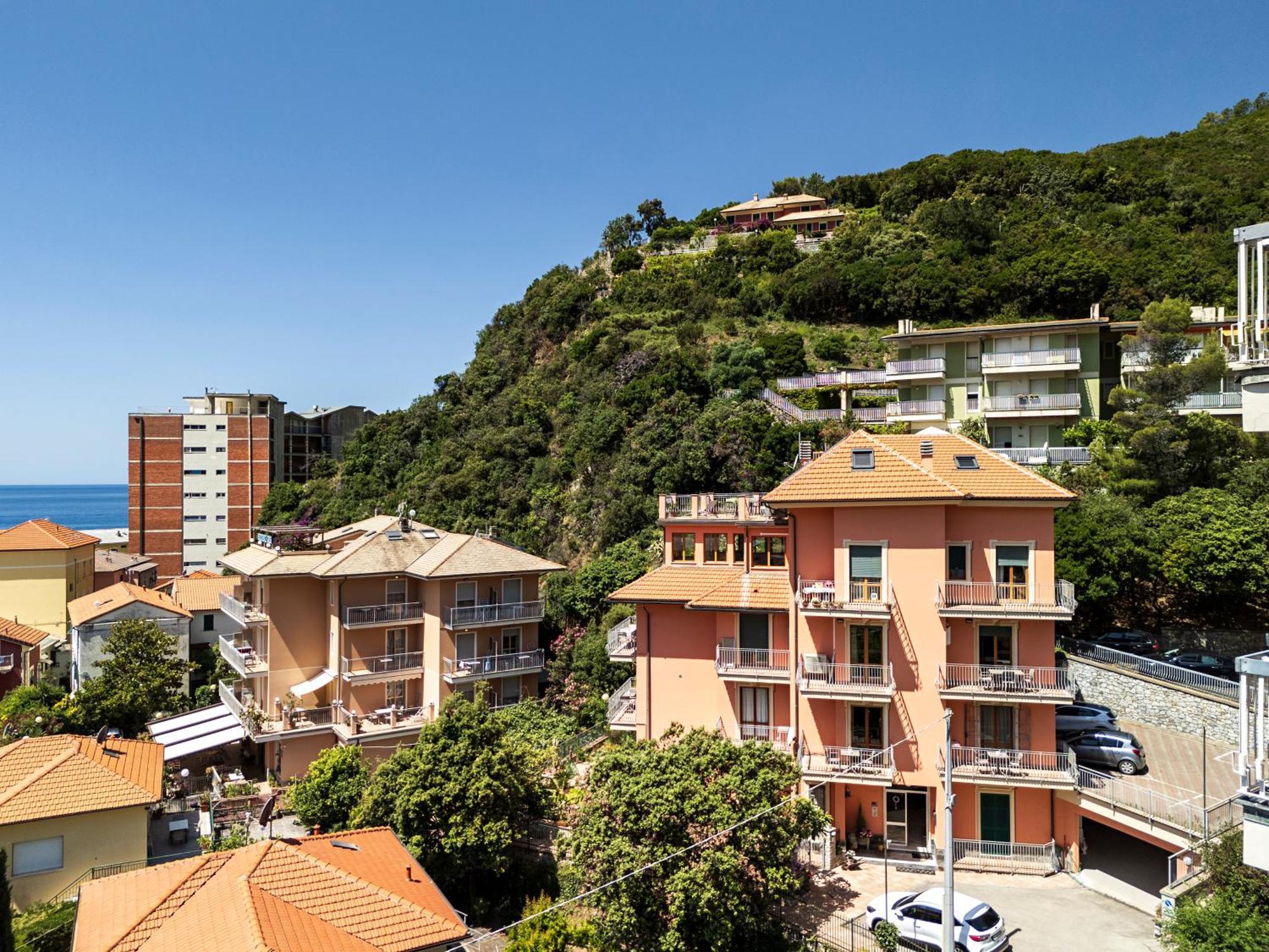 Residence Hotel Kriss Deiva Marina Εξωτερικό φωτογραφία